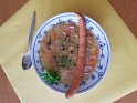 Erbsensuppe mit Rauchfleisch und Würstchen